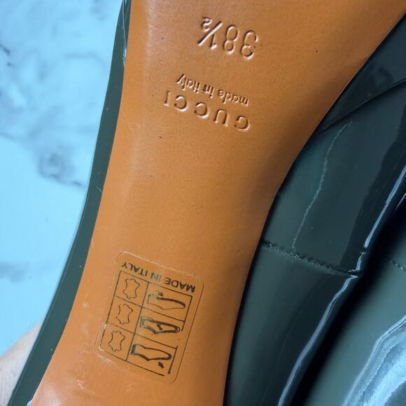 Gucci Vernice Crystal Betty Mary-Jane Platform Pumps Size 38.5 - Picture 10 of 10